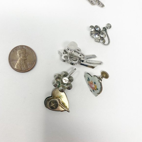 452 Three vintage Coro screw-back earrings